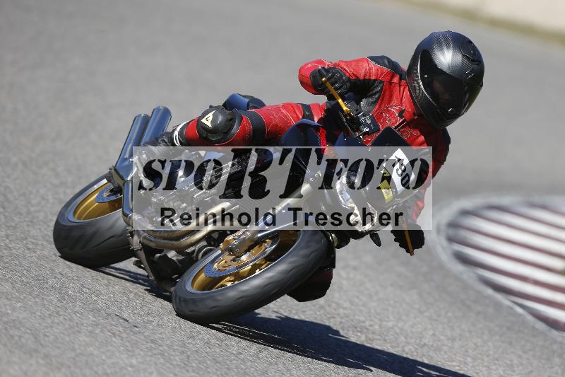/45 15.09.2026  Trackday Domi Aegerter Trackday ADR/Gruppe gelb/130